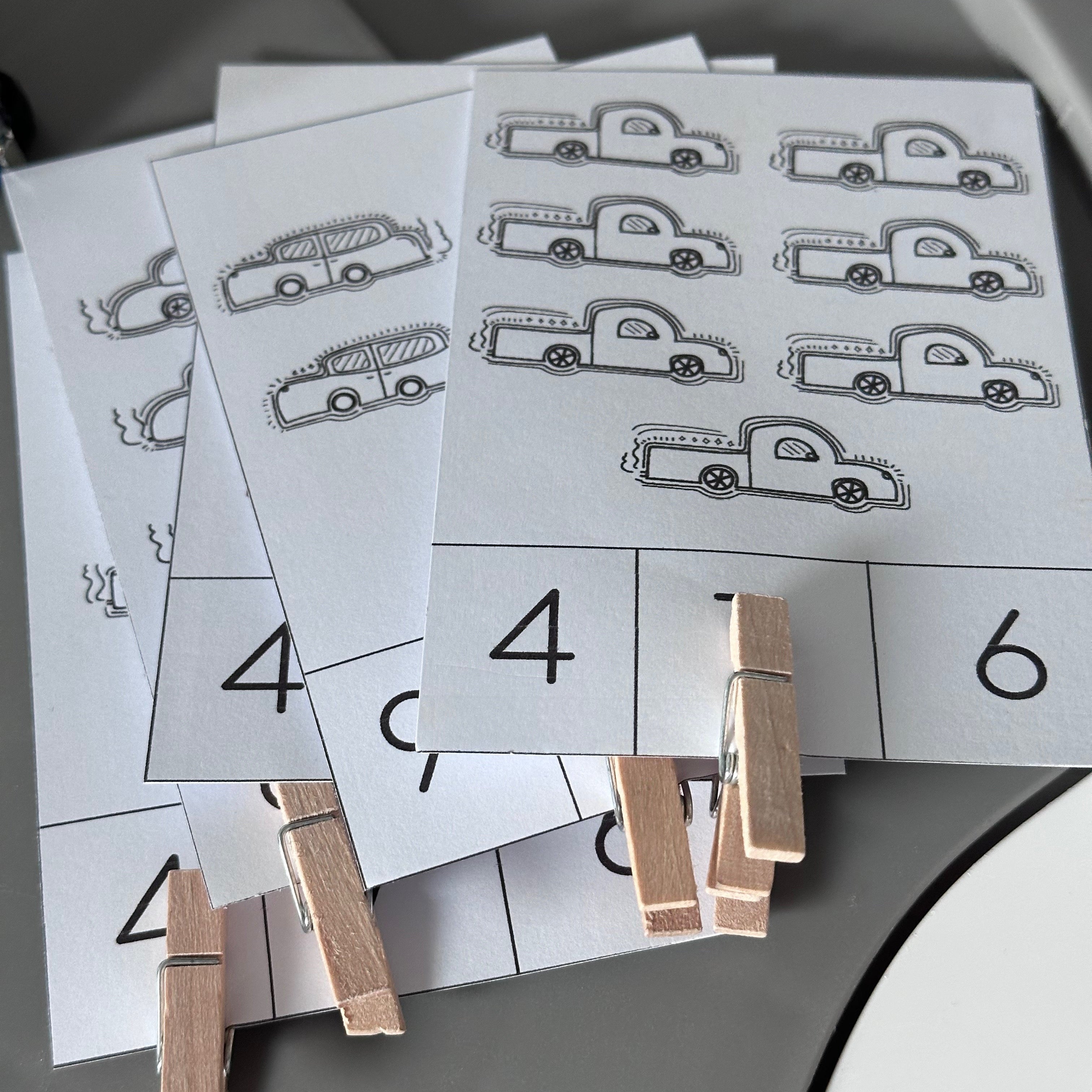 Clothespin Counting Cards - Car Themed